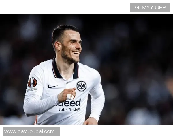 德甲激战尤文图斯险胜热刺争议判罚引发全场热议