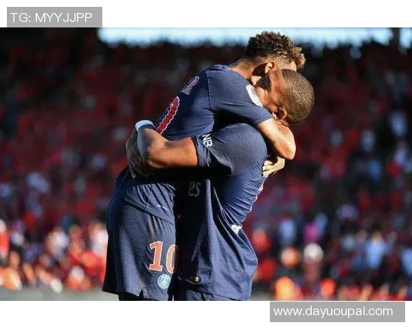 世界杯焦点战本菲卡与马竞平局红牌事件引发全场热议分析