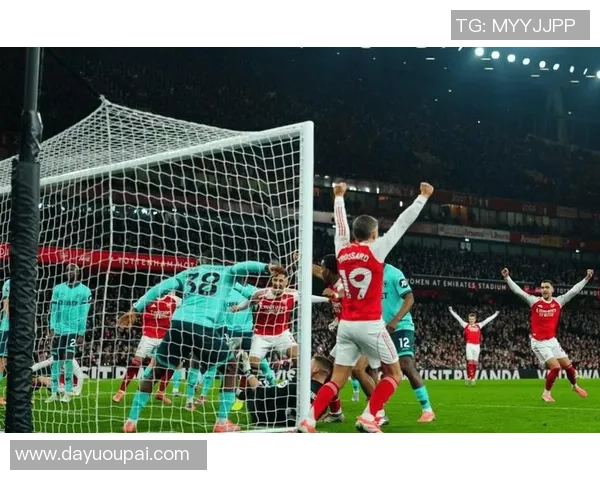 切尔西在国王杯中以3-0战胜阿森纳绝杀时刻点燃全场激情